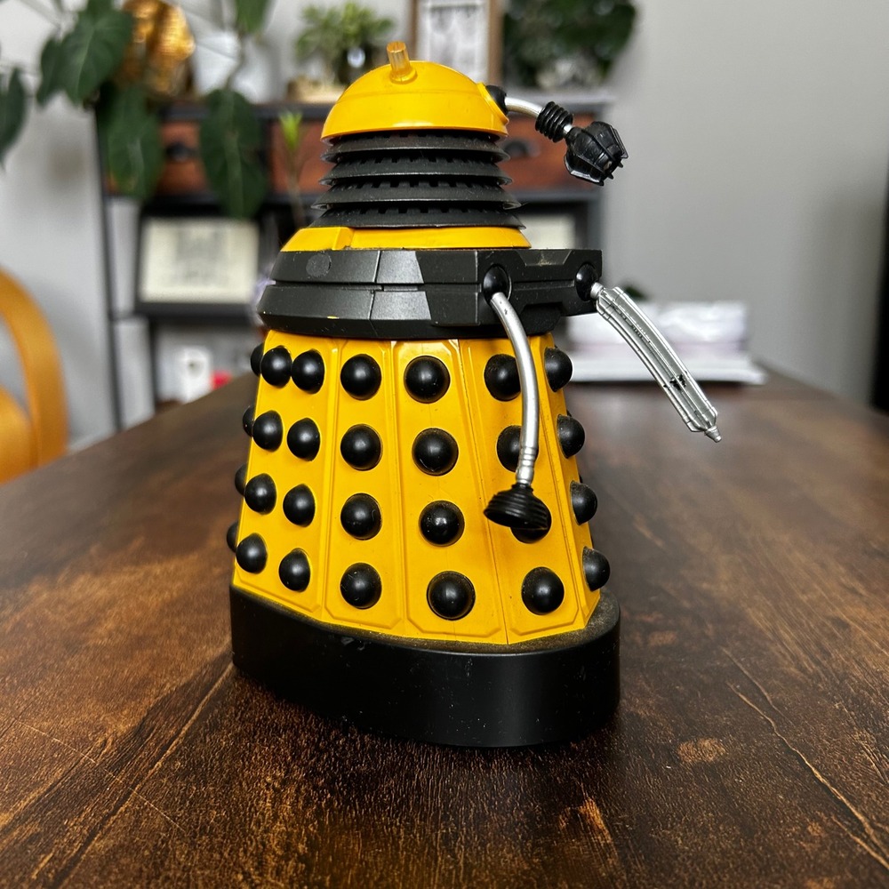 Doctor Who Yellow Eternal Dalek Action Figure Character Options 03809 BBC Toy